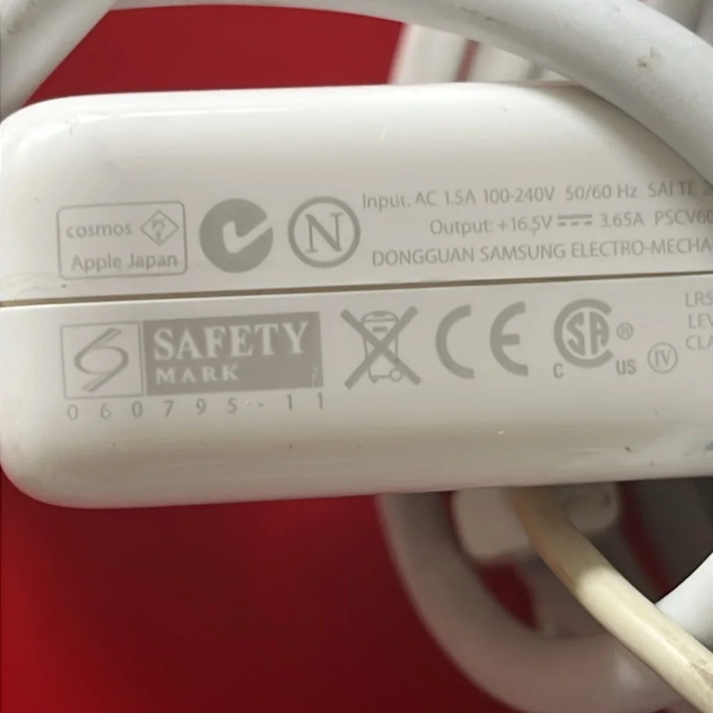 Apple 60W MagSafe AC Power Adapter MacBook 060795